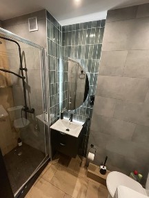 Piaskowa góra 28m, świetna lokalizacja, balkon przetrzenny widok
