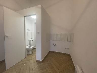 Lokal użytkowy w centrum | Po remoncie!