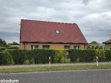 Wolnostojący dom z garażem i piwnicą