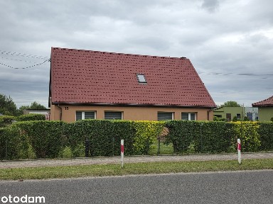 Wolnostojący dom z garażem i piwnicą