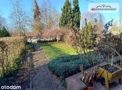 Dom szeregowy z dodatkową działką - 4 km od morza
