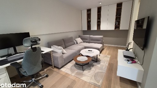 Komfort i cisza przy Parku: eleganckie 54 m² z prywatnym ogródkiem