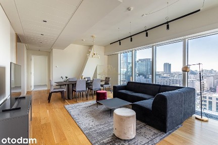 Amazing apartment on 39th floor on Złota 44