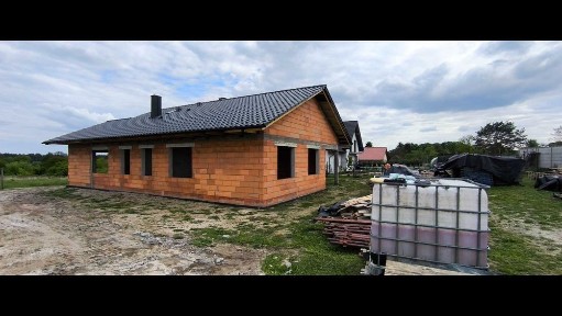 Dom na sprzedaż stan surowy otwarty