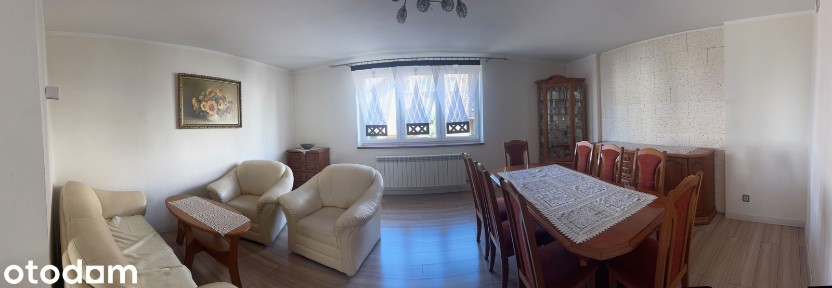 Dom bliźniak z piwnicą i garażem w dobrej lokalizacji