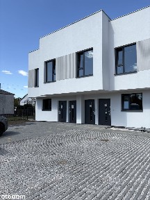 Mieszkanie z tarasem i ogródkiem w Legionowie