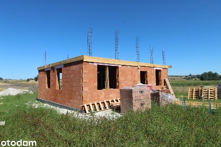 Funkcjonalny dom dla rodziny pod Krakowem.