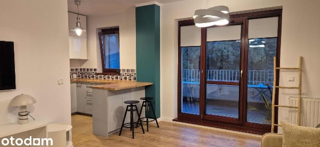 REZERWACJA 3-pokojowe z 25 m tarasem i garażem super skomunikowane