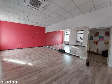 180m witryny ok. 3 Maja, Galerii Katowickiej i Dworca PKP