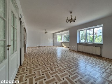 Jasny wolnostojący po remoncie