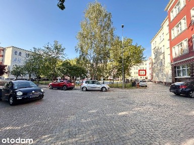 61 m² | 1 piętro | przy Bulwarach| parking