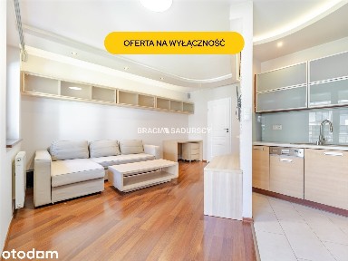 Gustowne, Zadbane 1-pokojowe Z DUŻYM Balkonem