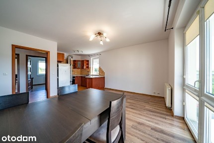 3 pokoje|duży balkon|hala garażowa|piwnica