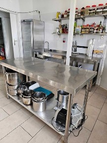 Lokal gastronomiczny + 2 ogródki