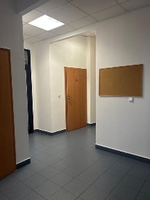 ATRAKCYJNY lokal biurowo-usługowy 147 m² - Kraków, Ul. Zwierzyniecka ŚCISŁE CENTRUM GOTOWY DO UŻYTKOWANIA