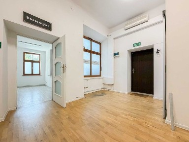 PLAC WOLNICA, lokal do wynajęcia pod usługi
