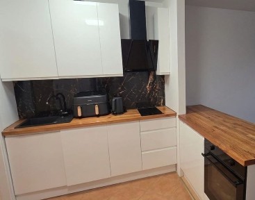 Przytulne mieszkanie 30 m2-salon z aneksem +osobna sypialnia,balkon Wrocław /Krzyki /Klecina