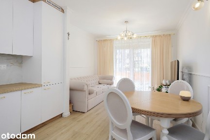 Przestronne mieszkanie z balkonem w Oławie