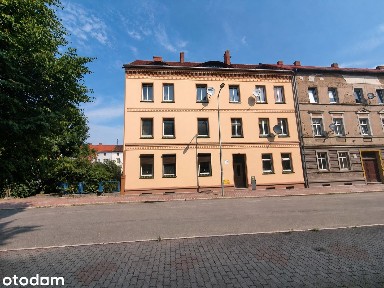 I piętro 2 pokojowe 48m mieszkanie z ogródkiem do remontu Bez prowizji