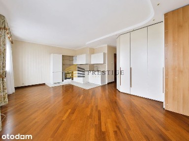 Apartament Nalewki 8