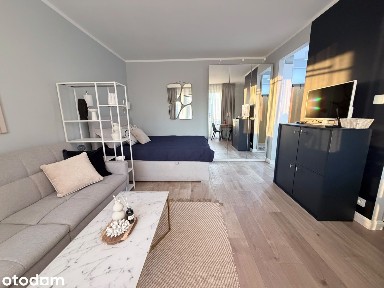 Studio z balkonem i klimatyzacją | Powiśle | Tamka | metro| Nowy Świat