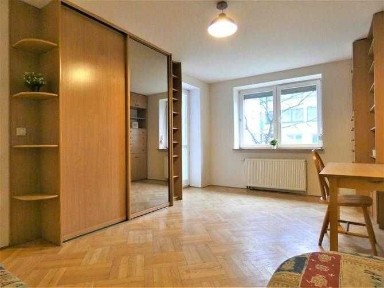 Przestronna kawalerka z balkonem, ul. Wichury 14, BRAK PROWIZJI