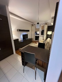 Wynajmę bezpośrednio mieszkanie 2-pokojowe 30 m2 z balkonem. KLIMATYZACJA widok na Staw Płaszowski ul.Wodna 26 Kraków Podgórze