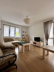 Ustawne 38 m² w centrum Częstochowy | 1. piętro | możliwość 2 pokoi | ul. Focha |