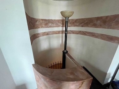 Mieszkanie 110 m², 5 pokoi, dwupoziomowe - Praga-Południe, ul. Ostrobramska