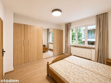 Przestronne 3 pokoje | Metro | Czynsz 250zł | + 23 m² pomieszczenia