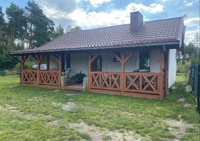 Dom 50 m² na działce 2000 m² - otoczenie lasów