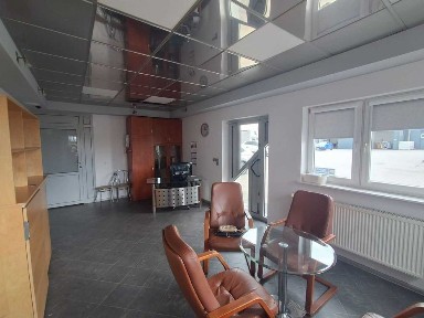 Pomieszczenie biurowe 70m2 z częścią socjalną | Brodnica