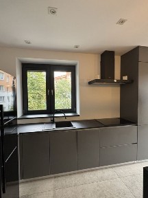 do wynajęcia samodzielne mieszkanie na piętrze w domu