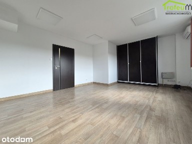 Lokal 20 m2, ogrzewanie w czynszu!