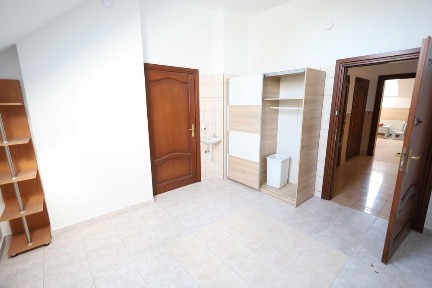 lokal usługowy,biurowy w świetnej lokalizacji w Bochni z prywatną łazienką