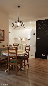 Komfortowe mieszkanie z dużą loggią, komórką lokatorską i garażem