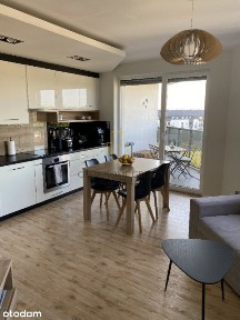 Piękne 3 pokoje z dużym balkonem / widok na zieleń