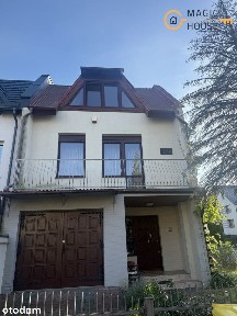 Dom rodzinny 266 m² z garażem i ogrodem w Żukowie