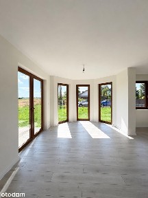 DOM W BORZĘCINIE - 110 m² | DZIAŁKA 9,5 AR | PROJEKT „KLARA” | 779 000