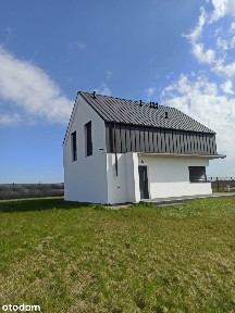 Nowoczesny dom jednorodzinny z widokiem na zalew