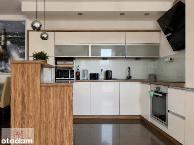87 m² miejsce garażowe oraz komórka w cenie!