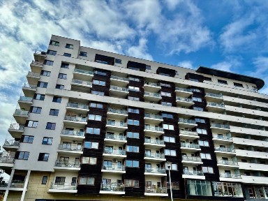 apartamentowiec, 2-pokojowe mieszkanie (55m2), II piętro, 10m2 taras, ul. Miłkowskiego
