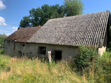 Gospodarstwo z domem i 1,05 ha gruntu - Ścinawka Średnia, ul. Leśna 9