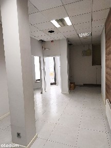 Lokal 43.14 m² z witryną, szyld, osiedle, Biedronka - Targówek