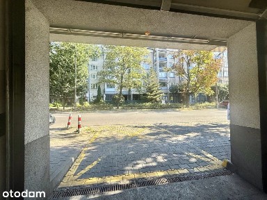 2 miejsca postojowe w garażu podziemnym KROWODRZA
