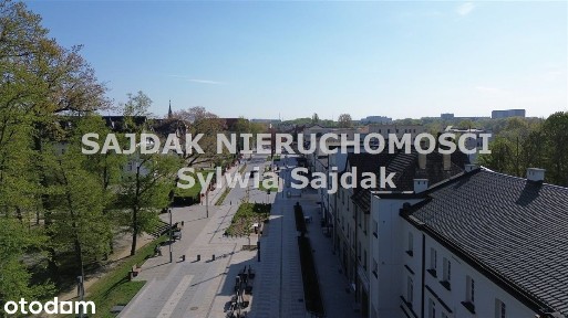 **I Piętro Dzielnica Zdrój **