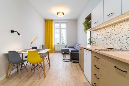 Jasna kawalerka w centrum Łodzi - Sienkiewicza 40