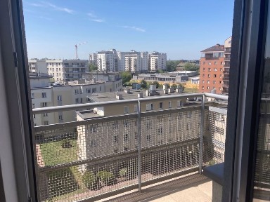 Duża kawalerka z otwartym widokiem i dużym balkonem| Bielany Piaski