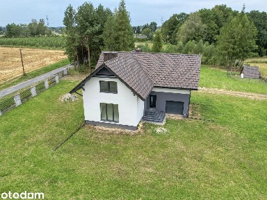 DOM jednorodzinny w Hażlachu 160 m², położony na działce 15 arów.