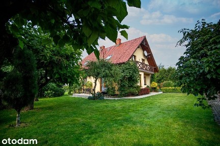 WYJĄTKOWY DOM DLA RODZINY - PRZESTRZEŃ, KOMFORT I BLISKOŚĆ NATURY